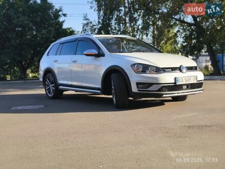 Білий Фольксваген Golf Alltrack, об'ємом двигуна 1.8 л та пробігом 137 тис. км за 14550 $, фото 1 на Automoto.ua