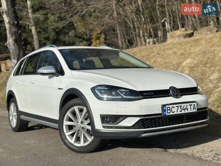 Фольксваген Golf Alltrack 2017 у Дрогобичі на Automoto.ua Білий Фольксваген Golf Alltrack, об'ємом двигуна 2 л та пробігом 181 тис. км за 14777 $, фото 1 на Automoto.ua