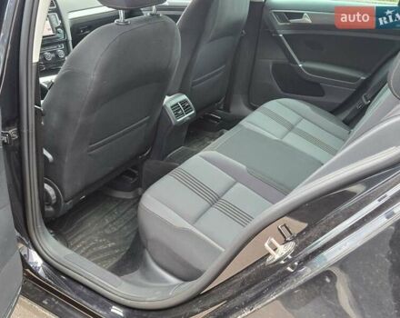 Черный Фольксваген Golf Alltrack, объемом двигателя 1.6 л и пробегом 292 тыс. км за 10900 $, фото 12 на Automoto.ua