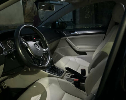 Черный Фольксваген Golf Alltrack, объемом двигателя 1.8 л и пробегом 195 тыс. км за 14100 $, фото 17 на Automoto.ua