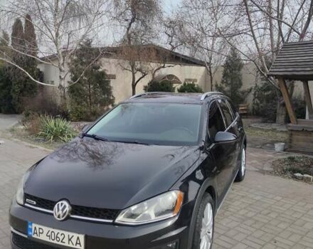Черный Фольксваген Golf Alltrack, объемом двигателя 1.8 л и пробегом 96 тыс. км за 13300 $, фото 1 на Automoto.ua