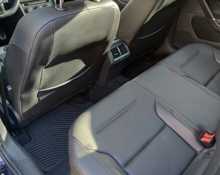 Черный Фольксваген Golf Alltrack, объемом двигателя 1.8 л и пробегом 96 тыс. км за 13300 $, фото 6 на Automoto.ua