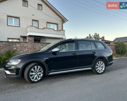 Черный Фольксваген Golf Alltrack, объемом двигателя 1.8 л и пробегом 195 тыс. км за 14100 $, фото 5 на Automoto.ua