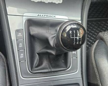 Черный Фольксваген Golf Alltrack, объемом двигателя 1.97 л и пробегом 236 тыс. км за 14900 $, фото 7 на Automoto.ua
