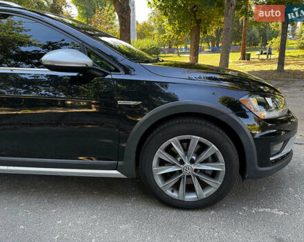 Чорний Фольксваген Golf Alltrack, об'ємом двигуна 1.8 л та пробігом 142 тис. км за 15690 $, фото 4 на Automoto.ua
