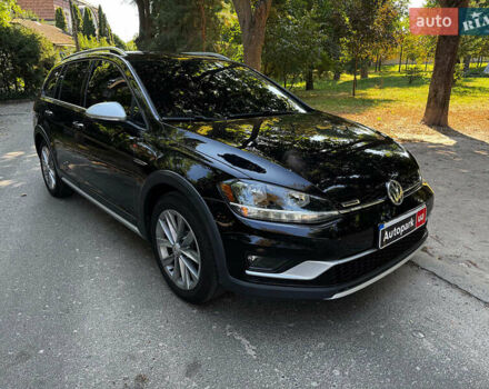 Чорний Фольксваген Golf Alltrack, об'ємом двигуна 1.8 л та пробігом 142 тис. км за 15690 $, фото 3 на Automoto.ua