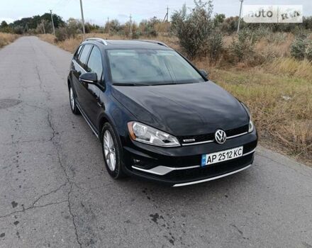 Черный Фольксваген Golf Alltrack, объемом двигателя 1.8 л и пробегом 152 тыс. км за 12999 $, фото 5 на Automoto.ua