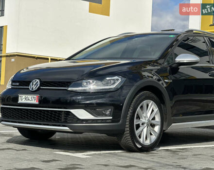 Черный Фольксваген Golf Alltrack, объемом двигателя 2 л и пробегом 267 тыс. км за 18500 $, фото 17 на Automoto.ua