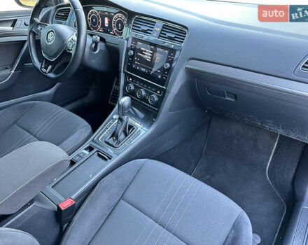 Черный Фольксваген Golf Alltrack, объемом двигателя 2 л и пробегом 267 тыс. км за 18500 $, фото 44 на Automoto.ua