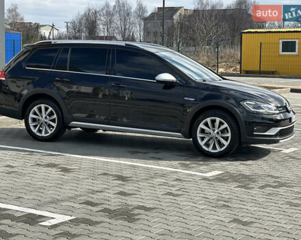 Черный Фольксваген Golf Alltrack, объемом двигателя 2 л и пробегом 267 тыс. км за 18500 $, фото 6 на Automoto.ua