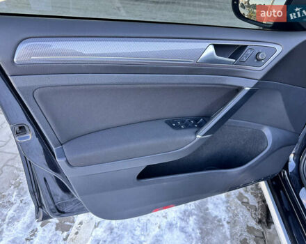 Черный Фольксваген Golf Alltrack, объемом двигателя 2 л и пробегом 267 тыс. км за 18500 $, фото 52 на Automoto.ua