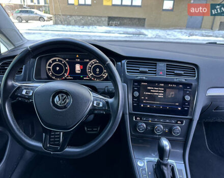 Черный Фольксваген Golf Alltrack, объемом двигателя 2 л и пробегом 267 тыс. км за 18500 $, фото 34 на Automoto.ua