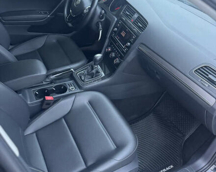 Черный Фольксваген Golf Alltrack, объемом двигателя 1.8 л и пробегом 162 тыс. км за 13400 $, фото 41 на Automoto.ua