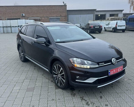 Черный Фольксваген Golf Alltrack, объемом двигателя 1.8 л и пробегом 162 тыс. км за 13400 $, фото 9 на Automoto.ua
