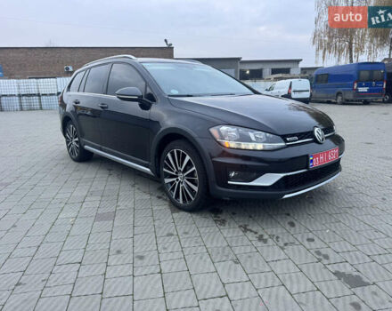 Черный Фольксваген Golf Alltrack, объемом двигателя 1.8 л и пробегом 162 тыс. км за 13400 $, фото 10 на Automoto.ua