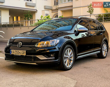 Чорний Фольксваген Golf Alltrack, об'ємом двигуна 1.8 л та пробігом 74 тис. км за 14300 $, фото 1 на Automoto.ua
