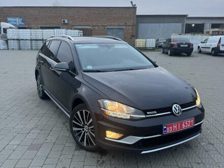 Чорний Фольксваген Golf Alltrack, об'ємом двигуна 1.8 л та пробігом 162 тис. км за 13400 $, фото 1 на Automoto.ua