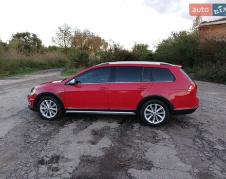 Красный Фольксваген Golf Alltrack, объемом двигателя 1.8 л и пробегом 132 тыс. км за 12000 $, фото 12 на Automoto.ua