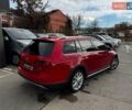 Красный Фольксваген Golf Alltrack, объемом двигателя 1.8 л и пробегом 133 тыс. км за 11980 $, фото 5 на Automoto.ua