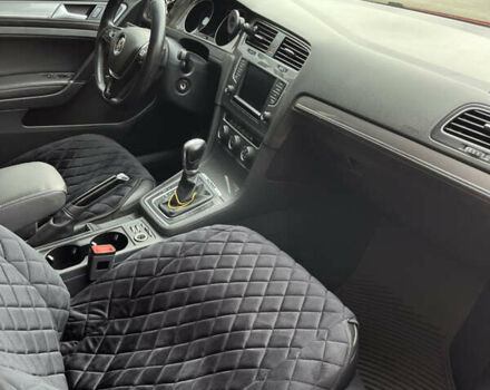 Красный Фольксваген Golf Alltrack, объемом двигателя 1.8 л и пробегом 208 тыс. км за 12499 $, фото 15 на Automoto.ua