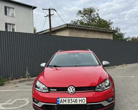 Красный Фольксваген Golf Alltrack, объемом двигателя 1.8 л и пробегом 208 тыс. км за 12499 $, фото 4 на Automoto.ua