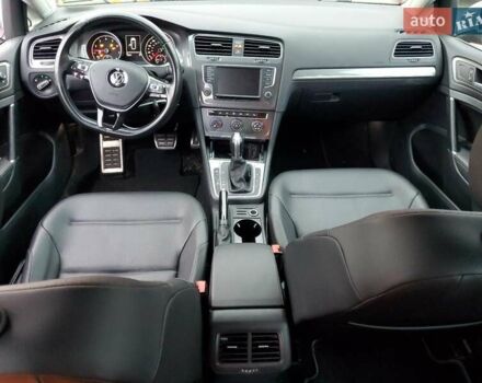 Червоний Фольксваген Golf Alltrack, об'ємом двигуна 1.8 л та пробігом 115 тис. км за 3200 $, фото 7 на Automoto.ua