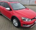 Красный Фольксваген Golf Alltrack, объемом двигателя 1.8 л и пробегом 154 тыс. км за 12900 $, фото 1 на Automoto.ua