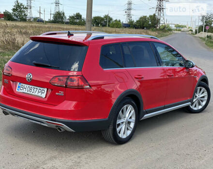 Червоний Фольксваген Golf Alltrack, об'ємом двигуна 1.8 л та пробігом 63 тис. км за 17000 $, фото 4 на Automoto.ua