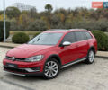 Красный Фольксваген Golf Alltrack, объемом двигателя 1.8 л и пробегом 45 тыс. км за 16300 $, фото 2 на Automoto.ua