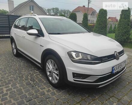 Фольксваген Golf Alltrack, об'ємом двигуна 2 л та пробігом 215 тис. км за 17300 $, фото 1 на Automoto.ua