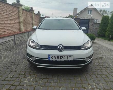 Фольксваген Golf Alltrack, об'ємом двигуна 2 л та пробігом 215 тис. км за 17300 $, фото 4 на Automoto.ua