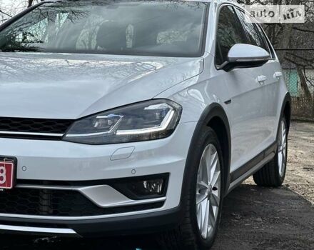 Фольксваген Golf Alltrack, об'ємом двигуна 2 л та пробігом 171 тис. км за 16555 $, фото 16 на Automoto.ua