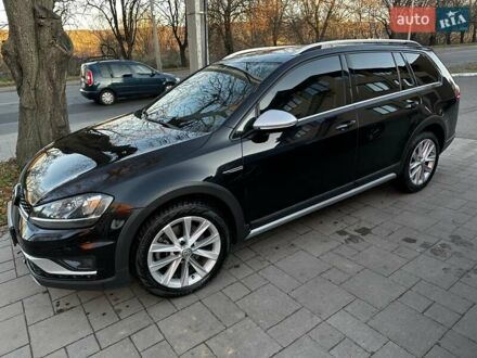 Фольксваген Golf Alltrack 2017 в Ровно на Automoto.ua Фольксваген Golf Alltrack, объемом двигателя 1.8 л и пробегом 67 тыс. км за 22000 $, фото 1 на Automoto.ua
