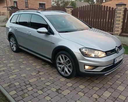 Серый Фольксваген Golf Alltrack, объемом двигателя 1.97 л и пробегом 168 тыс. км за 15150 $, фото 6 на Automoto.ua