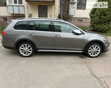 Сірий Фольксваген Golf Alltrack, об'ємом двигуна 1.97 л та пробігом 307 тис. км за 15999 $, фото 7 на Automoto.ua