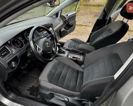 Серый Фольксваген Golf Alltrack, объемом двигателя 1.97 л и пробегом 263 тыс. км за 15555 $, фото 14 на Automoto.ua