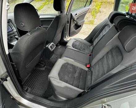 Серый Фольксваген Golf Alltrack, объемом двигателя 1.97 л и пробегом 263 тыс. км за 15555 $, фото 12 на Automoto.ua