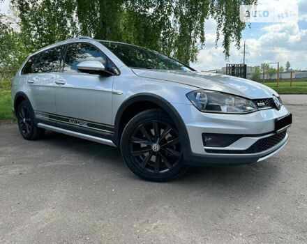 Сірий Фольксваген Golf Alltrack, об'ємом двигуна 1.8 л та пробігом 95 тис. км за 13750 $, фото 4 на Automoto.ua