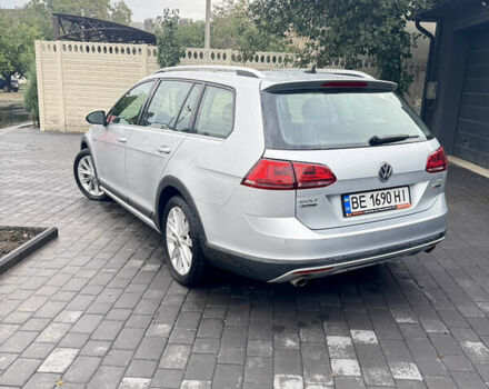 Серый Фольксваген Golf Alltrack, объемом двигателя 1.8 л и пробегом 128 тыс. км за 14200 $, фото 4 на Automoto.ua