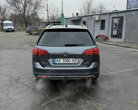 Серый Фольксваген Golf Alltrack, объемом двигателя 1.8 л и пробегом 112 тыс. км за 16200 $, фото 4 на Automoto.ua