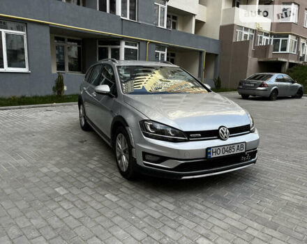 Сірий Фольксваген Golf Alltrack, об'ємом двигуна 1.8 л та пробігом 158 тис. км за 12550 $, фото 4 на Automoto.ua