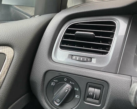 Серый Фольксваген Golf Alltrack, объемом двигателя 1.8 л и пробегом 128 тыс. км за 14200 $, фото 26 на Automoto.ua