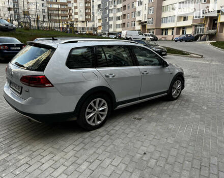 Серый Фольксваген Golf Alltrack, объемом двигателя 1.8 л и пробегом 158 тыс. км за 12550 $, фото 7 на Automoto.ua