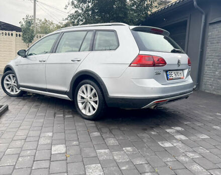 Серый Фольксваген Golf Alltrack, объемом двигателя 1.8 л и пробегом 128 тыс. км за 14200 $, фото 5 на Automoto.ua
