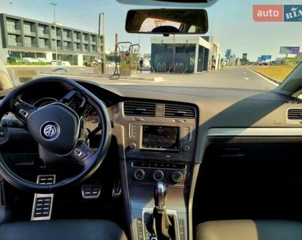 Серый Фольксваген Golf Alltrack, объемом двигателя 1.8 л и пробегом 90 тыс. км за 15499 $, фото 20 на Automoto.ua