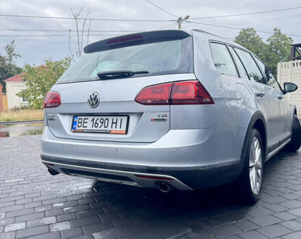 Серый Фольксваген Golf Alltrack, объемом двигателя 1.8 л и пробегом 128 тыс. км за 14200 $, фото 6 на Automoto.ua