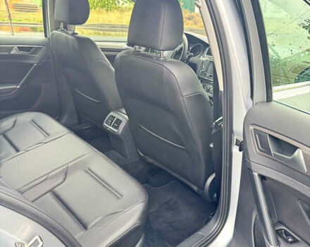 Серый Фольксваген Golf Alltrack, объемом двигателя 1.8 л и пробегом 128 тыс. км за 14200 $, фото 21 на Automoto.ua