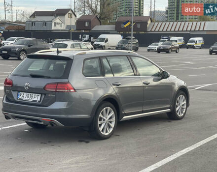 Серый Фольксваген Golf Alltrack, объемом двигателя 1.8 л и пробегом 116 тыс. км за 16550 $, фото 5 на Automoto.ua