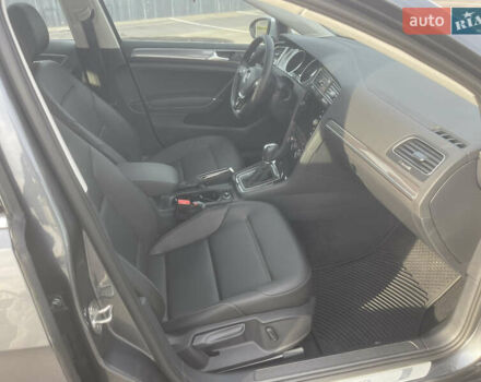 Серый Фольксваген Golf Alltrack, объемом двигателя 1.8 л и пробегом 116 тыс. км за 16550 $, фото 13 на Automoto.ua