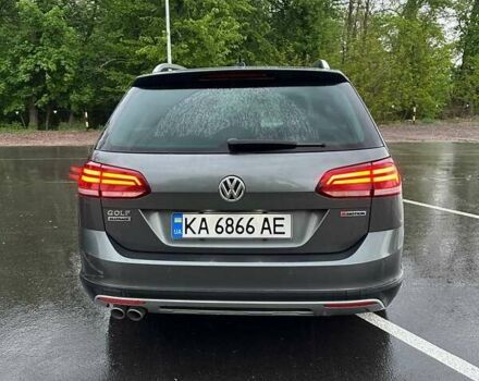 Серый Фольксваген Golf Alltrack, объемом двигателя 2 л и пробегом 254 тыс. км за 19500 $, фото 2 на Automoto.ua